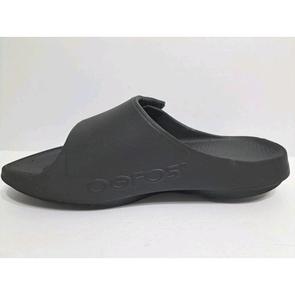OOFOS pre owned
